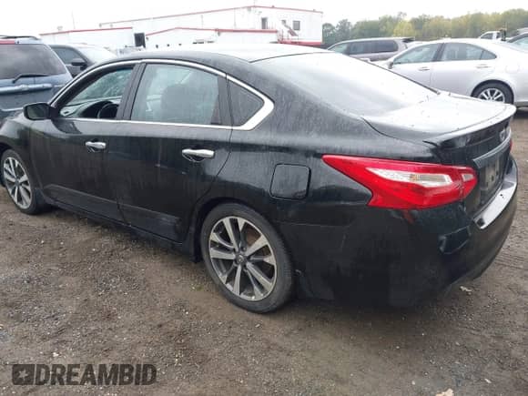 2016 Nissan Altima S with VIN 1N4AL3AP8GC264199, listed as a IAAI auction lot 43247758 with 147,525 mi miles and . Bid and sale history available at DreamBid. Image 3.