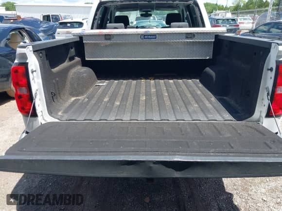 2016 Chevrolet Silverado 1500 LT with VIN 3GCPCRECXGG262417, listed as a IAAI auction lot 42378830 with 119,212 mi miles and . Bid and sale history available at DreamBid. Image 17.