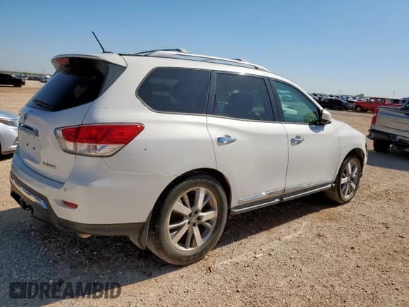 2013 Nissan Pathfinder SV z VIN 5N1AR2MN5DC668453, wystawiony jako Copart lot #59571755 z przebiegiem 188 915 mil mil oraz Czysty tytuł • Clean title. Historia ofert i sprzedaży dostępna na DreamBid. Obrazek 3.