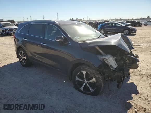 2018 Kia Sorento EX with VIN 5XYPH4A19JG404285, listed as a Copart auction lot 84563754 with 43,211 mi miles and Salvage title. Bid and sale history available at DreamBid. Image 4.