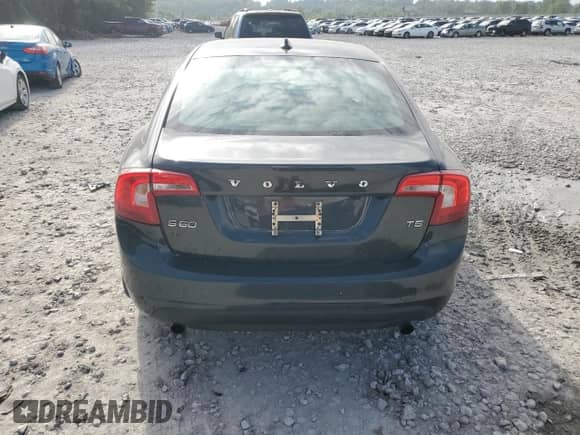 2012 Volvo S60 T5 с VIN YV1622FS0C2055530, выставлен на аукционе Copart как лот 85185005 с пробегом 125 141 миль миль и Чистый • Clean title. История ставок и продаж доступна на DreamBid. Изображение 6.