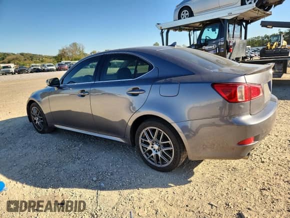 2012 Lexus IS 250 z VIN JTHCF5C20C5055365, wystawiony jako Copart lot #85002265 z przebiegiem 169 497 mil mil oraz Nie do naprawy • Non repairable. Historia ofert i sprzedaży dostępna na DreamBid. Obrazek 2.