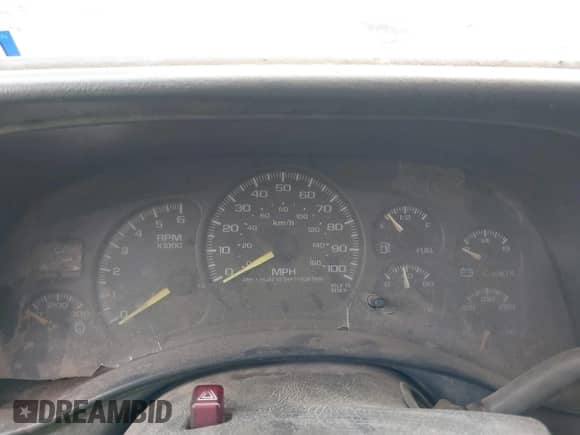 1999 Chevrolet Silverado 2500 LS с VIN 1GCGC29UXXE221514, выставлен на аукционе IAAI как лот 40267009 с пробегом Не указан миль и . История ставок и продаж доступна на DreamBid. Изображение 7.
