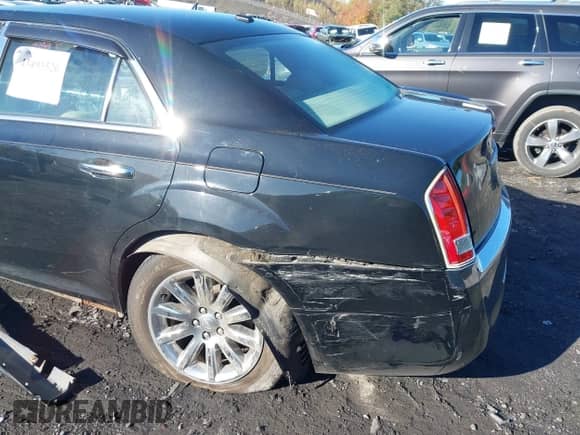 2012 Chrysler 300 Limited с VIN 2C3CCACGXCH166744, выставлен на аукционе IAAI как лот 43493526 с пробегом 202 355 миль миль и . История ставок и продаж доступна на DreamBid. Изображение 6.