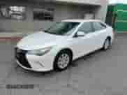 2015 Toyota Camry LE z VIN 4T1BD1FK3FU168482, wystawiony jako Copart lot #91081815 z przebiegiem 263 499 mil mil oraz Czysty tytuł • Clean title. Historia ofert i sprzedaży dostępna na DreamBid. Obrazek 2.