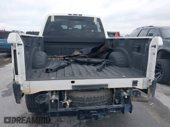 2019 Ford F-250 XL с VIN 1FT7W2BT9KEG16186, выставлен на аукционе IAAI как лот 42130900 с пробегом 120 519 миль миль и . История ставок и продаж доступна на DreamBid. Изображение 21.