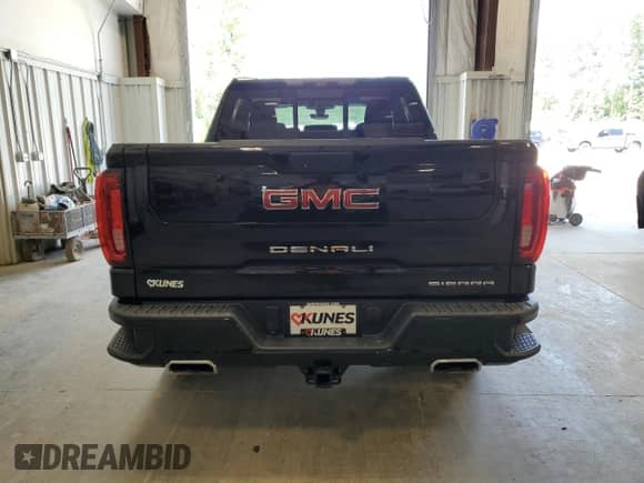 2020 GMC Sierra 1500 Denali with VIN 1GTU9FED9LZ102645, listed as a Copart auction lot 60590935 with 17,124 mi miles and Clean title. Bid and sale history available at DreamBid. Image 6.