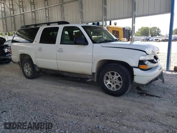 2003 Chevrolet Suburban Z71 с VIN 3GNFK16ZX3G193992, выставлен на аукционе Copart как лот 66001925 с пробегом 291 864 миль миль и Списание • Salvage title. История ставок и продаж доступна на DreamBid. Изображение 4.