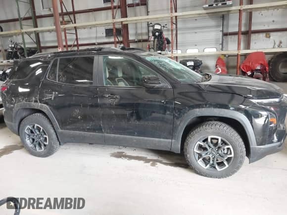 2025 Chevrolet Equinox AWD ACTIV z VIN 3GNAXSEG8SL206410, wystawiony jako IAAI lot #41856505 z przebiegiem 2 128 mil mil oraz . Historia ofert i sprzedaży dostępna na DreamBid. Obrazek 13.
