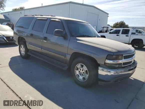 2002 Chevrolet Suburban LT с VIN 3GNEC16T62G229826, выставлен на аукционе Copart как лот 76776004 с пробегом 285 702 миль миль и Списание • Salvage title. История ставок и продаж доступна на DreamBid. Изображение 4.