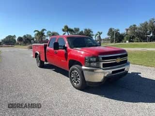 2014 Chevrolet Silverado 3500HD Work Truck с VIN 1GC4KZC84EF113052, выставлен на аукционе Copart как лот 90258225 с пробегом 221 205 миль миль и Чистый • Clean title. История ставок и продаж доступна на DreamBid. Изображение 1.