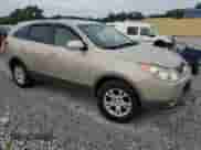 2008 Hyundai Veracruz GLS z VIN KM8NU73C98U043020, wystawiony jako Copart lot #61064815 z przebiegiem 123 144 mil mil oraz Szkoda całkowita • Salvage title. Historia ofert i sprzedaży dostępna na DreamBid. Obrazek 4.