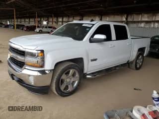 2018 Chevrolet Silverado 1500 LT с VIN 3GCPCREC1JG391489, выставлен на аукционе Copart как лот 86182545 с пробегом Не указан миль и Списание • Salvage title. История ставок и продаж доступна на DreamBid. Изображение 1.