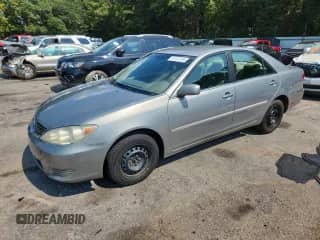 2006 Toyota Camry LE with VIN 4T1BE32K66U668358, listed as a Copart auction lot 81131765 with 165,211 mi miles and Clean title. Bid and sale history available at DreamBid. Image 1.