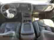 2007 GMC Sierra 1500 SLT с VIN 1GTEK19Z47Z172741, выставлен на аукционе Copart как лот 68536905 с пробегом 207 917 миль миль и Списание • Salvage title. История ставок и продаж доступна на DreamBid. Изображение 8.
