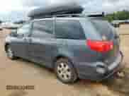 2010 Toyota Sienna LE с VIN 5TDKK4CC5AS343448, выставлен на аукционе Copart как лот 81763345 с пробегом 166 379 миль миль и Списание • Salvage title. История ставок и продаж доступна на DreamBid. Изображение 2.