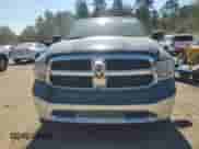 2018 Ram 1500 Tradesman z VIN 1C6RR6FG0JS347426, wystawiony jako Copart lot #86179055 z przebiegiem 81 361 mil mil oraz Szkoda całkowita • Salvage title. Historia ofert i sprzedaży dostępna na DreamBid. Obrazek 5.