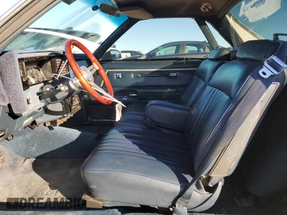 1986 Chevrolet El Camino SS с VIN 3GCCW80H2GS916116, выставлен на аукционе Copart как лот 81963944 с пробегом 21 988 миль миль и Списание • Salvage title. История ставок и продаж доступна на DreamBid. Изображение 7.