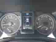 2023 Toyota Tacoma SR5 z VIN 3TYAZ5CN2PT034757, wystawiony jako IAAI lot #42921951 z przebiegiem 20 819 mil mil oraz . Historia ofert i sprzedaży dostępna na DreamBid. Obrazek 7.