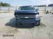 2007 Chevrolet Suburban LS with VIN 1GNFC16087J195534, listed as a Copart auction lot 81477275 with 563,131 mi miles and Salvage title. Bid and sale history available at DreamBid. Image 5.