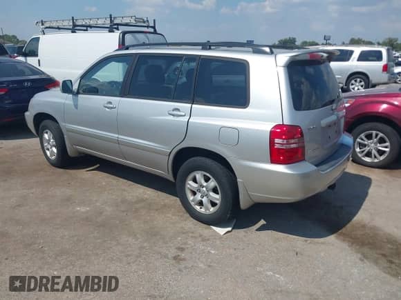 2002 Toyota Highlander с VIN JTEHF21A620092394, выставлен на аукционе IAAI как лот 43359800 с пробегом 148 341 миль миль и . История ставок и продаж доступна на DreamBid. Изображение 3.