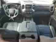 2020 Chevrolet Silverado 1500 LTZ z VIN 3GCUYGET4LG382135, wystawiony jako Copart lot #80745574 z przebiegiem 68 916 mil mil oraz Szkoda całkowita • Salvage title. Historia ofert i sprzedaży dostępna na DreamBid. Obrazek 8.