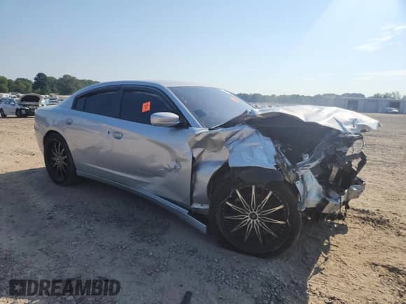 2022 Dodge Charger SXT с VIN 2C3CDXBG2NH250626, выставлен на аукционе Copart как лот 68241875 с пробегом Не указан миль и Списание • Salvage title. История ставок и продаж доступна на DreamBid. Изображение 4.