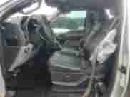 2018 Ford F-250 XL z VIN 1FT7W2B67JEB35135, wystawiony jako Copart lot #71722295 z przebiegiem Nie podano mil oraz Szkoda całkowita • Salvage title. Historia ofert i sprzedaży dostępna na DreamBid. Obrazek 7.