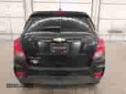 2021 Chevrolet Trax LS z VIN KL7CJNSB4MB314067, wystawiony jako IAAI lot #43102870 z przebiegiem 20 609 mil mil oraz . Historia ofert i sprzedaży dostępna na DreamBid. Obrazek 17.