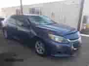 2015 Chevrolet Malibu LS z VIN 1G11A5SL0FF153126, wystawiony jako IAAI lot #42916070 z przebiegiem 147 295 mil mil oraz . Historia ofert i sprzedaży dostępna na DreamBid. Obrazek 1.