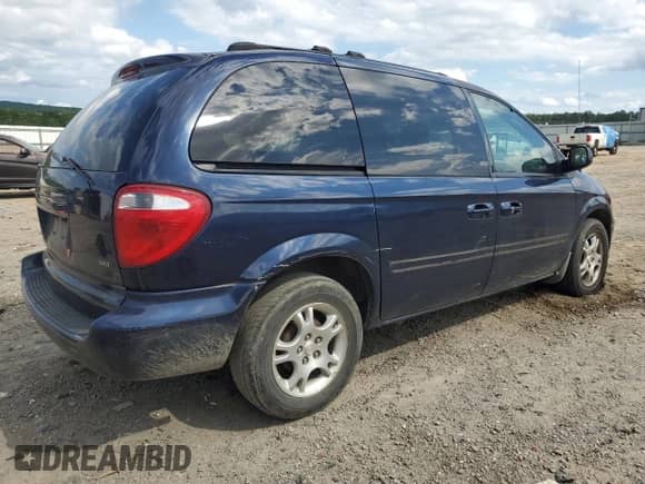 2004 Dodge Caravan SXT with VIN 1D4GP45RX4B578581, listed as a Copart auction lot 69737365 with 193,321 mi miles and Clean title. Bid and sale history available at DreamBid. Image 3.