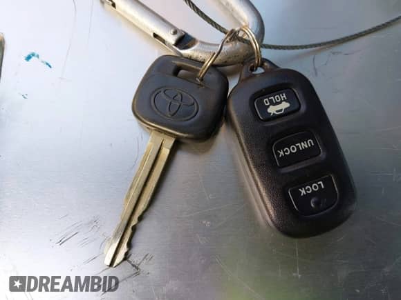 2006 Toyota Camry SE z VIN 4T1BE30K66U644015, wystawiony jako IAAI lot #43489481 z przebiegiem 156 277 mil mil oraz . Historia ofert i sprzedaży dostępna na DreamBid. Obrazek 11.