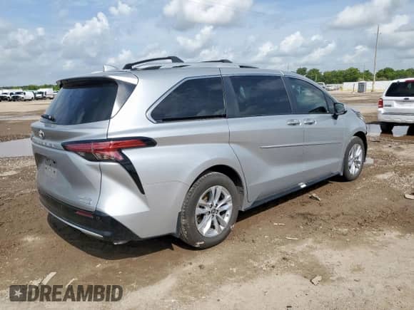 2024 Toyota Sienna Limited с VIN 5TDZRKEC9RS181136, выставлен на аукционе Copart как лот 64424245 с пробегом 26 062 миль миль и Списание • Salvage title. История ставок и продаж доступна на DreamBid. Изображение 3.