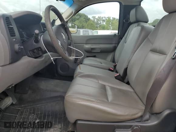 2007 Chevrolet Silverado 1500 Work Truck с VIN 1GCEC14X07Z603000, выставлен на аукционе Copart как лот 81896935 с пробегом 114 774 миль миль и Списание • Salvage title. История ставок и продаж доступна на DreamBid. Изображение 7.