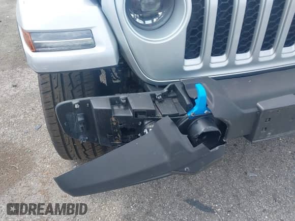 2023 Jeep Wrangler Sahara with VIN 1C4JJXP69PW695915, listed as a IAAI auction lot 42662028 with 36,957 mi miles and . Bid and sale history available at DreamBid. Image 6.