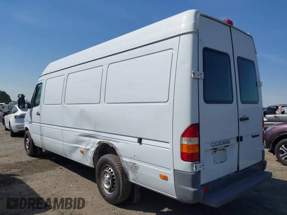 2006 Dodge Sprinter с VIN WD0PD744265900460, выставлен на аукционе IAAI как лот 41886824 с пробегом 146 427 миль миль и . История ставок и продаж доступна на DreamBid. Изображение 3.