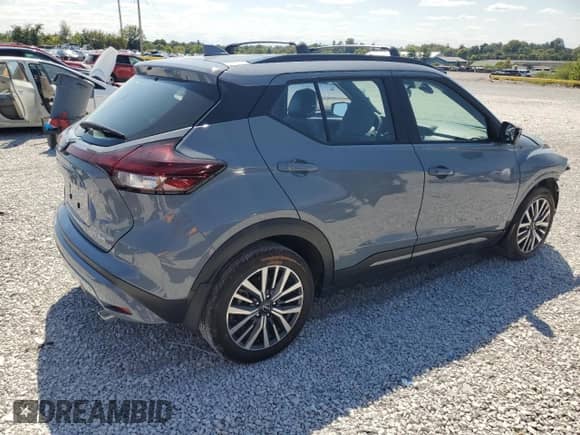 2023 Nissan Kicks SR with VIN 3N1CP5DV3PL560784, listed as a Copart auction lot 71698815 with 14,958 mi miles and Salvage title. Bid and sale history available at DreamBid. Image 3.