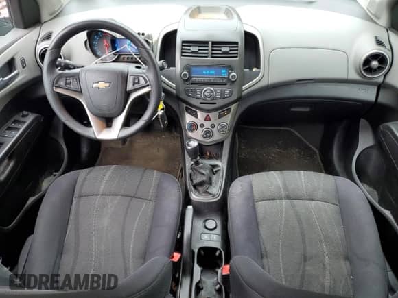2014 Chevrolet Sonic LT с VIN 1G1JD5SH5E4187432, выставлен на аукционе Copart как лот 81255985 с пробегом 89 879 миль миль и Списание • Salvage title. История ставок и продаж доступна на DreamBid. Изображение 8.