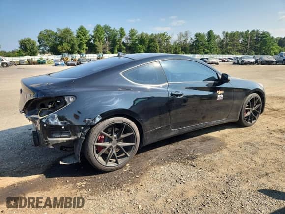 2014 Hyundai Genesis Coupe Ultimate с VIN KMHHU6KJ1EU119221, выставлен на аукционе Copart как лот 67364155 с пробегом 88 393 миль миль и Списание • Salvage title. История ставок и продаж доступна на DreamBid. Изображение 3.