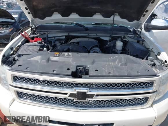 2012 Chevrolet Silverado 1500 LTZ z VIN 3GCPKTE71CG232543, wystawiony jako IAAI lot #42803535 z przebiegiem 154 377 mil mil oraz . Historia ofert i sprzedaży dostępna na DreamBid. Obrazek 10.