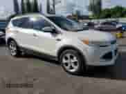 2014 Ford Escape SE с VIN 1FMCU0GX1EUB14783, выставлен на аукционе Copart как лот 90308105 с пробегом 193 940 миль миль и Чистый • Clean title. История ставок и продаж доступна на DreamBid. Изображение 4.