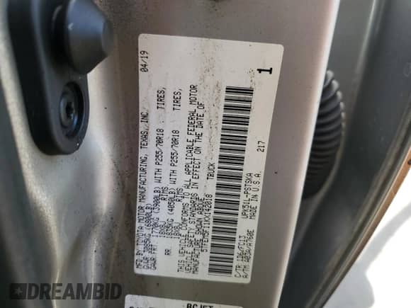 2019 Toyota Tundra SR5 с VIN 5TFEM5F11KX142018, выставлен на аукционе Copart как лот 67743725 с пробегом Не указан миль и На запчасти • Non repairable. История ставок и продаж доступна на DreamBid. Изображение 12.