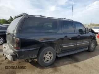 2005 Chevrolet Suburban LT с VIN 3GNEC16Z65G186873, выставлен на аукционе Copart как лот 71440464 с пробегом 213 555 миль миль и Списание • Salvage title. История ставок и продаж доступна на DreamBid. Изображение 3.