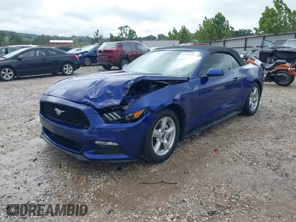 2016 Ford Mustang V6 z VIN 1FATP8EM8G5251483, wystawiony jako IAAI lot #43299521 z przebiegiem 112 555 mil mil oraz . Historia ofert i sprzedaży dostępna na DreamBid. Obrazek 17.