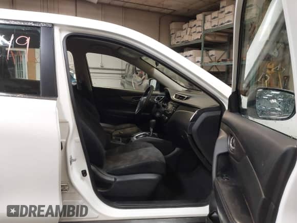 2015 Nissan Rogue SL с VIN 5N1AT2MV0FC766004, выставлен на аукционе IAAI как лот 43058849 с пробегом 118 798 миль миль и . История ставок и продаж доступна на DreamBid. Изображение 5.