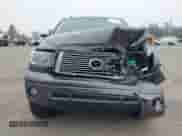 2013 Toyota Tundra Limited с VIN 5TFHW5F16DX289624, выставлен на аукционе IAAI как лот 42431374 с пробегом 115 432 миль миль и . История ставок и продаж доступна на DreamBid. Изображение 12.