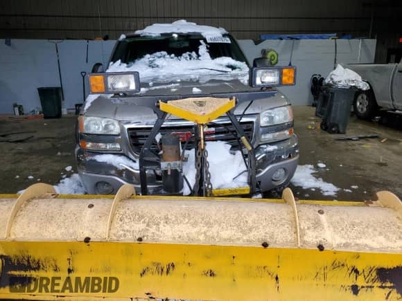 2004 GMC Sierra 1500 SLE с VIN 1GTEK14TX4Z161886, выставлен на аукционе Copart как лот 45037075 с пробегом Не указан миль и Чистый • Clean title. История ставок и продаж доступна на DreamBid. Изображение 5.