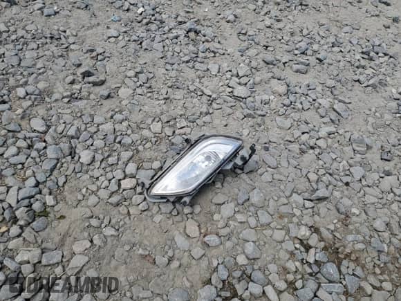 2015 Hyundai Veloster RE:FLEX with VIN KMHTC6AD2FU221167, listed as a Copart auction lot 55792935 with 93,541 mi miles and Salvage title. Bid and sale history available at DreamBid. Image 12.