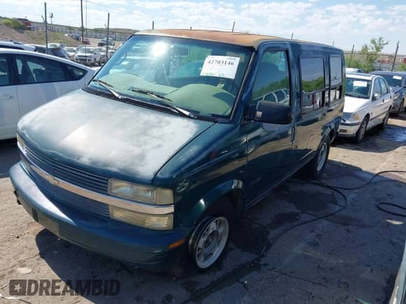 1997 Chevrolet Astro Cargo YF7 с VIN 1GBDM19W8VB160372, выставлен на аукционе IAAI как лот 42703146 с пробегом 276 964 миль миль и . История ставок и продаж доступна на DreamBid. Изображение 2.