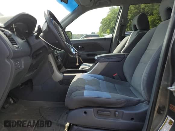 2008 Honda Pilot EX с VIN 5FNYF18448B014379, выставлен на аукционе Copart как лот 66380265 с пробегом 146 821 миль миль и Списание • Salvage title. История ставок и продаж доступна на DreamBid. Изображение 7.